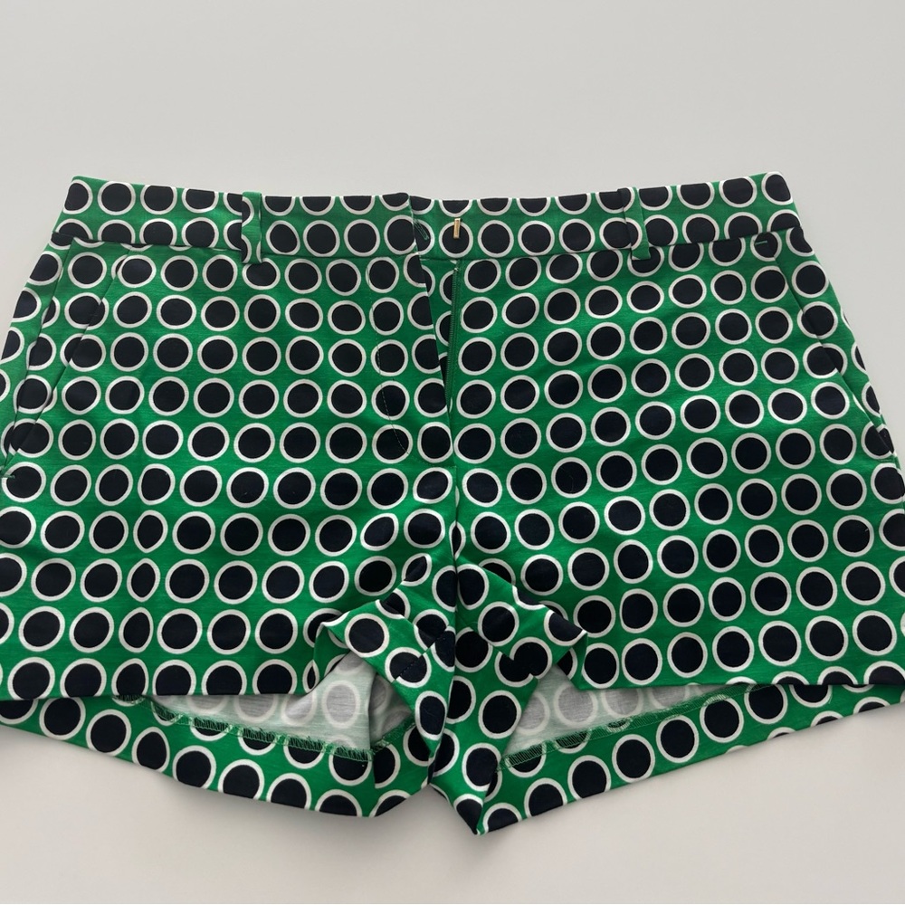Michael Kors Stylish Green Polka Dot Women's Shorts Size 6
